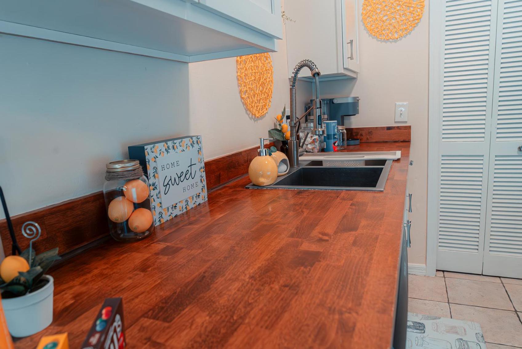 Ferienhaus Charm- Cozy, Comfortable, Convenient Gainesville