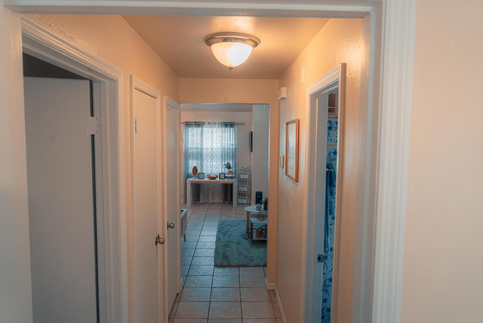 Ferienhaus Charm- Cozy, Comfortable, Convenient *